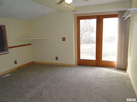 415 W Pierce St, Macomb, IL 61455 photo 13
