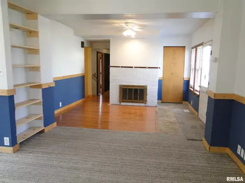 415 W Pierce St, Macomb, IL 61455 photo 5