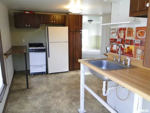 415 W Pierce St, Macomb, IL 61455 photo 16