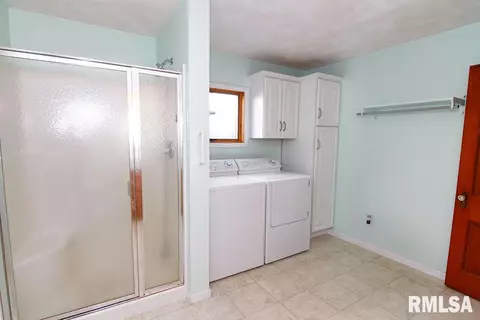 502 W Center St, Eureka, IL 61530 photo 21
