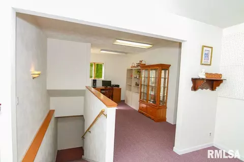 502 W Center St, Eureka, IL 61530 photo 30