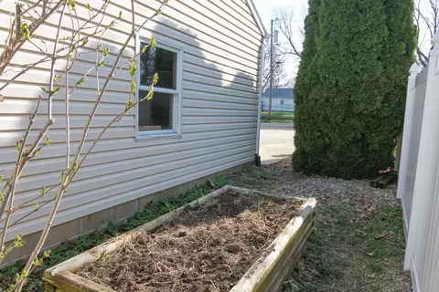 502 W Center St, Eureka, IL 61530 photo 34