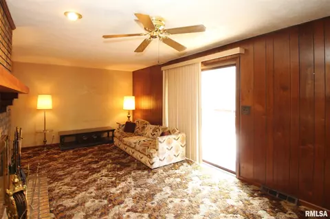 1361 N Forrest Dr, Metamora, IL 61548 photo 17