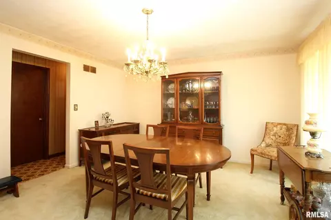 1361 N Forrest Dr, Metamora, IL 61548 photo 10
