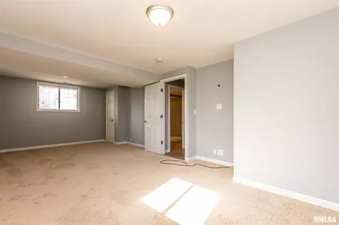4601 S Lake Camelot Dr, Mapleton, IL 61547 photo 38