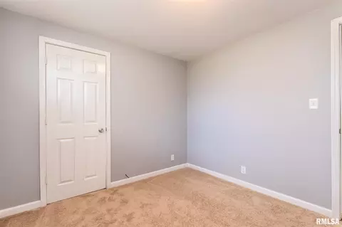 4601 S Lake Camelot Dr, Mapleton, IL 61547 photo 34