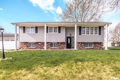 4601 S Lake Camelot Dr, Mapleton, IL 61547 photo 1