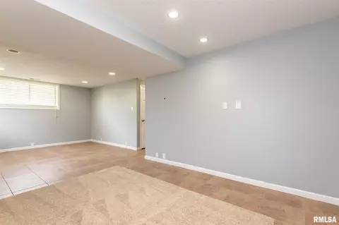 4601 S Lake Camelot Dr, Mapleton, IL 61547 photo 31