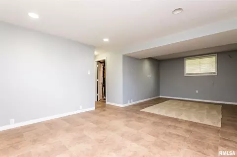 4601 S Lake Camelot Dr, Mapleton, IL 61547 photo 30