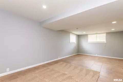 4601 S Lake Camelot Dr, Mapleton, IL 61547 photo 32