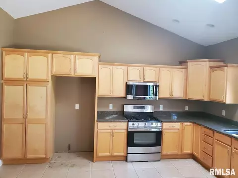 306 Westminster Rd, Germantown Hills, IL 61548 photo 9