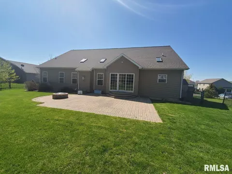 306 Westminster Rd, Germantown Hills, IL 61548 photo 24