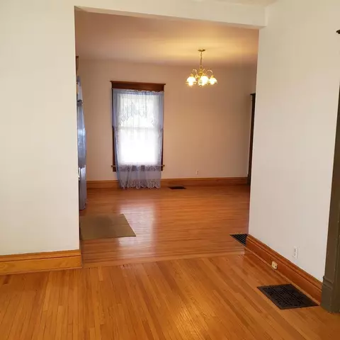 66 E Birch St, Canton, IL 61520 photo 11