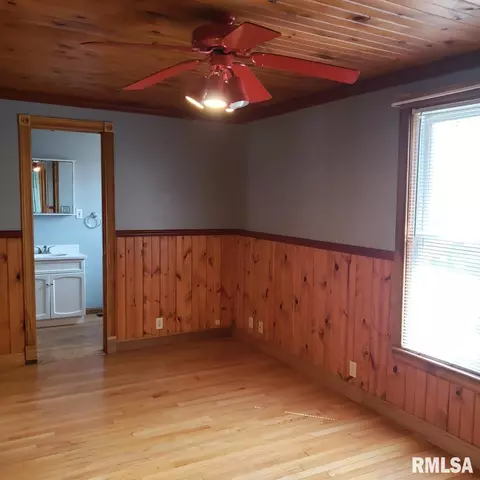 66 E Birch St, Canton, IL 61520 photo 29