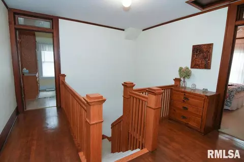 512 N Main St, Eureka, IL 61530 photo 29