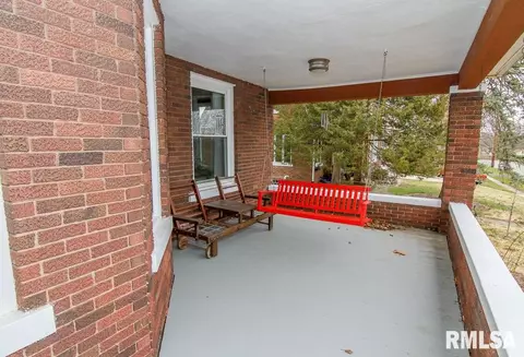 512 N Main St, Eureka, IL 61530 photo 38