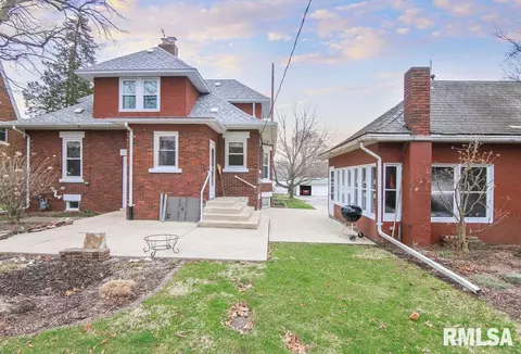 512 N Main St, Eureka, IL 61530 photo 41