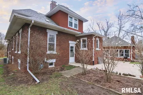 512 N Main St, Eureka, IL 61530 photo 39