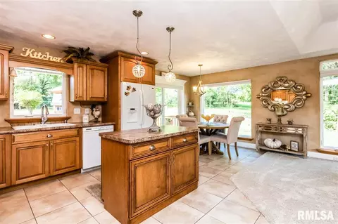 8005 S Gerdes Rd, Mapleton, IL 61547 photo 10