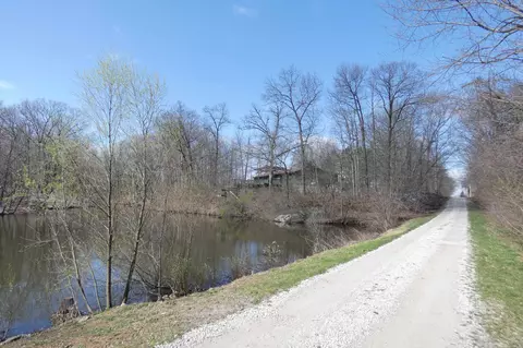 533 Justa Rd, Metamora, IL 61548 photo 3