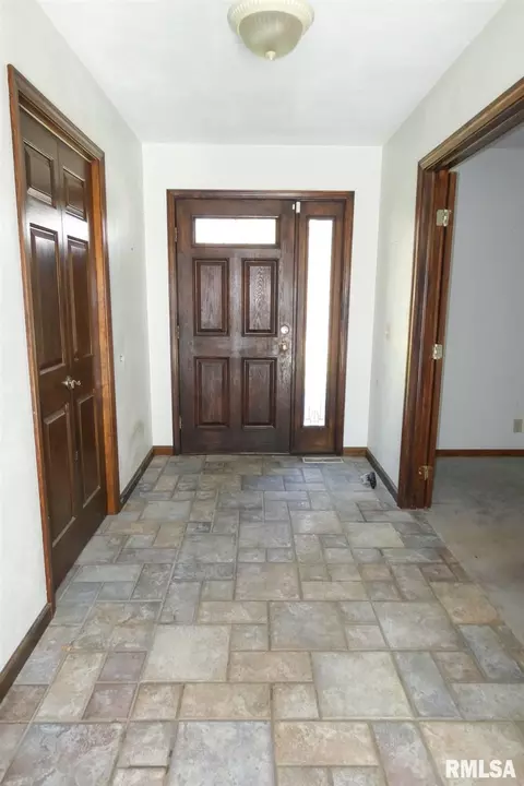 533 Justa Rd, Metamora, IL 61548 photo 7