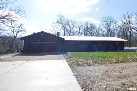 533 Justa Rd, Metamora, IL 61548 photo 2