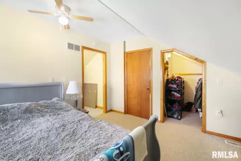 309 W Hills St, Eureka, IL 61530 photo 19