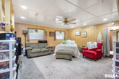 309 W Hills St, Eureka, IL 61530 photo 22