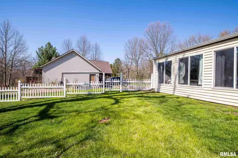 1507 N Kickapoo St, Peoria, IL 61604 photo 35