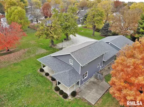 994 E Ash St, Canton, IL 61520 photo 31