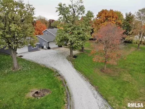994 E Ash St, Canton, IL 61520 photo 33