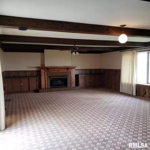 1105 E Linn St, Canton, IL 61520 photo 16