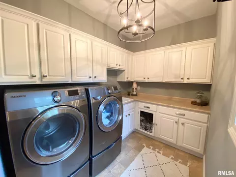 569 Pheasant Trl, Metamora, IL 61548 photo 22
