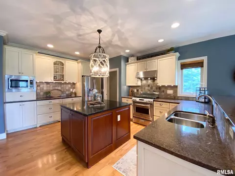 569 Pheasant Trl, Metamora, IL 61548 photo 19