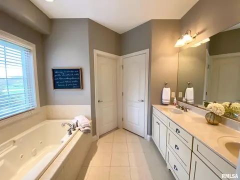 569 Pheasant Trl, Metamora, IL 61548 photo 25