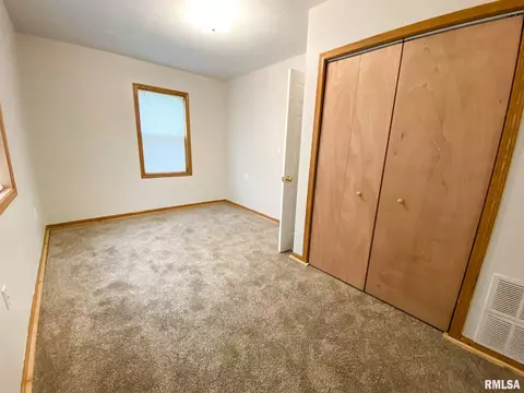 514 W Sunset Dr, Eureka, IL 61530 photo 19