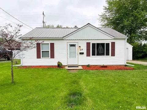 514 W Sunset Dr, Eureka, IL 61530 photo 6
