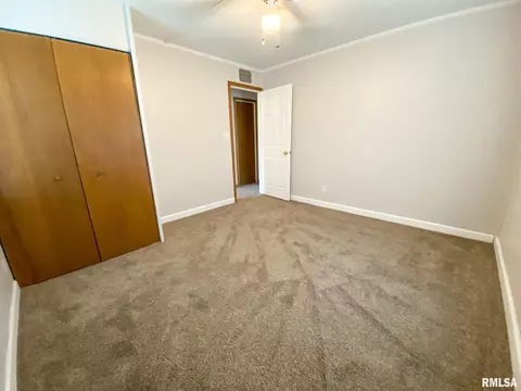 514 W Sunset Dr, Eureka, IL 61530 photo 35