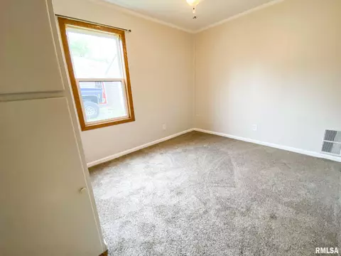 514 W Sunset Dr, Eureka, IL 61530 photo 29