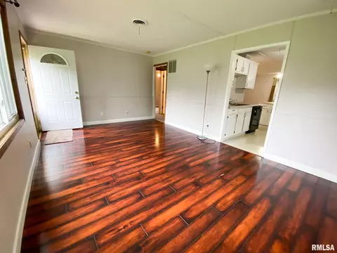 514 W Sunset Dr, Eureka, IL 61530 photo 9
