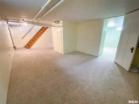 710 S Vennum St, Eureka, IL 61530 photo 33
