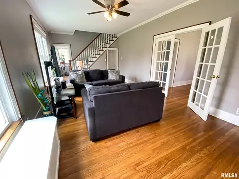 710 S Vennum St, Eureka, IL 61530 photo 5