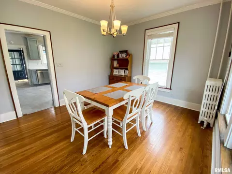 710 S Vennum St, Eureka, IL 61530 photo 8
