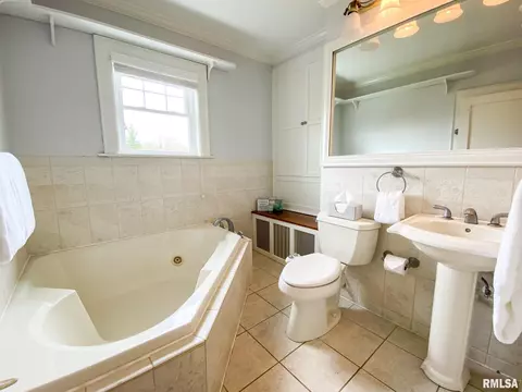 710 S Vennum St, Eureka, IL 61530 photo 27
