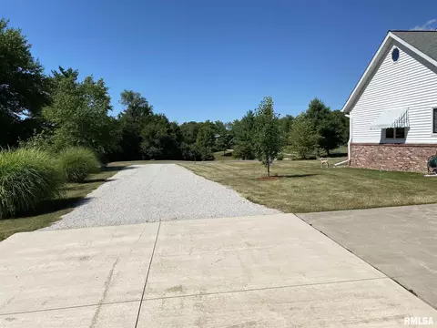1655 Knapp Dr, Congerville, IL 61729 photo 5