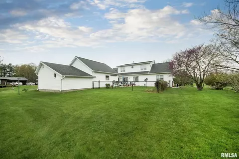 1655 Knapp Dr, Congerville, IL 61729 photo 3