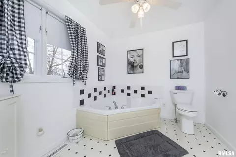 1655 Knapp Dr, Congerville, IL 61729 photo 32
