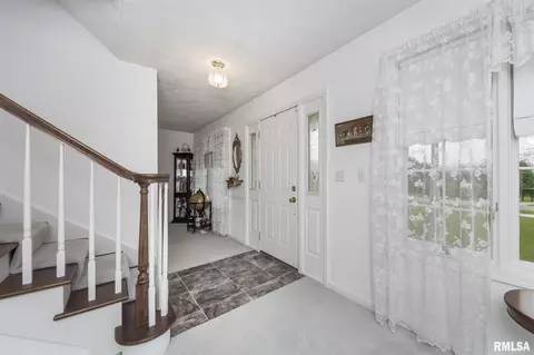 1655 Knapp Dr, Congerville, IL 61729 photo 10