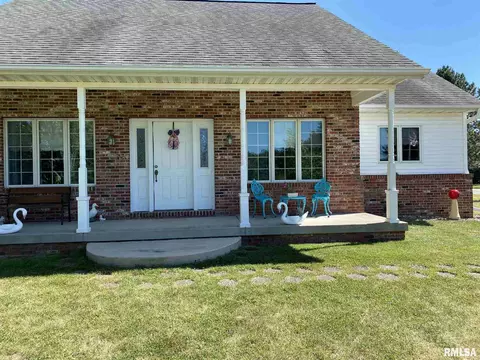 1655 Knapp Dr, Congerville, IL 61729 photo 8