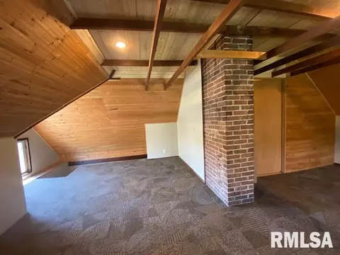 815 W Maple St, Canton, IL 61520 photo 25